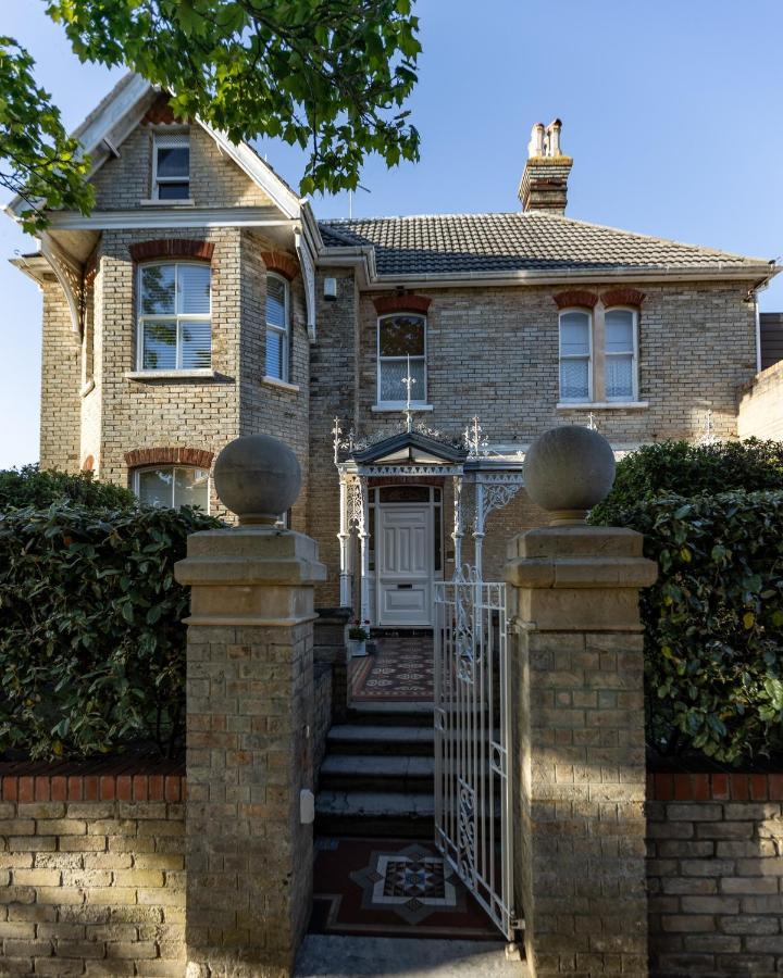 Cranborne House Otel Poole Dış mekan fotoğraf