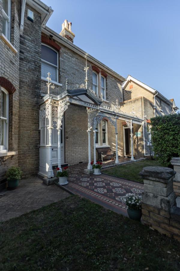 Cranborne House Otel Poole Dış mekan fotoğraf